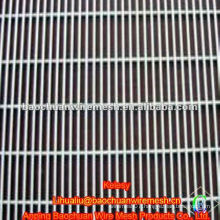 Welded wire mesh seedbed nets panel